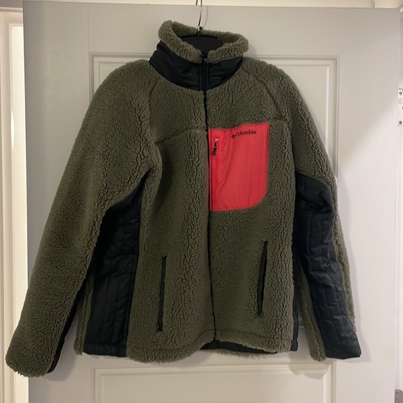 Columbia Jacket - Picture 5 of 7